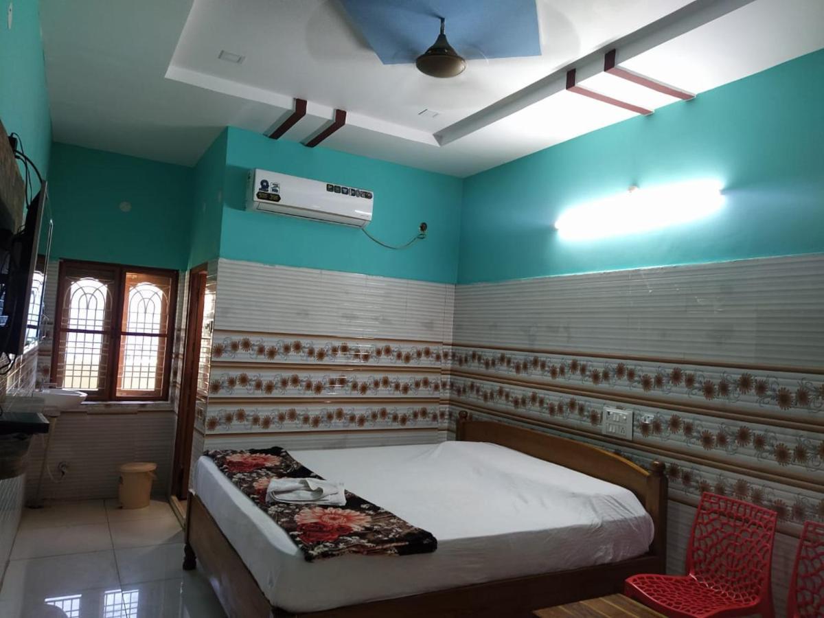 Prasanna Laxmi Residency Bhadrácsalam Kültér fotó